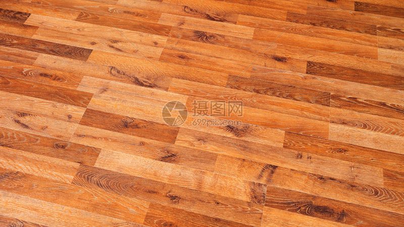 地暖地板不是越贵越好，三个指标比价格更重要