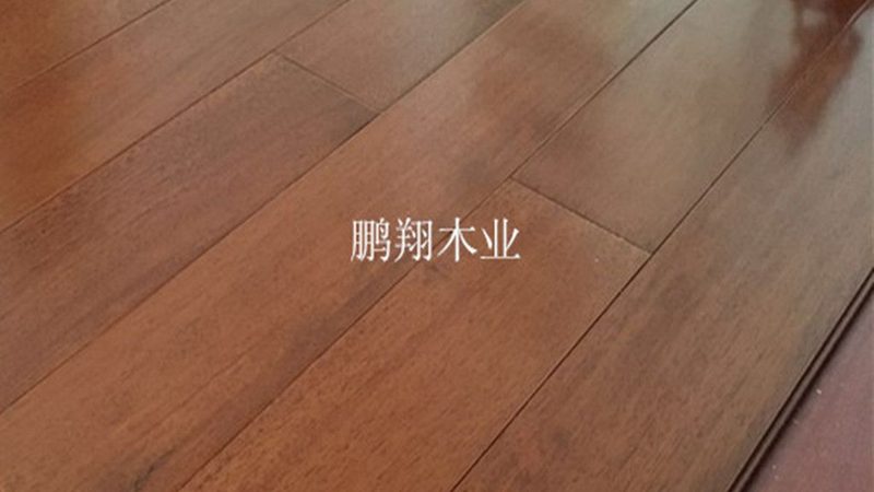 强化复合地板：揭秘十大品牌优缺点